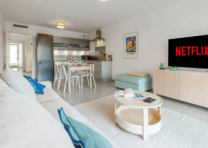 Le Sud - Quiet - Spacious - Ac - Private Car Park - Aerodrome Канны