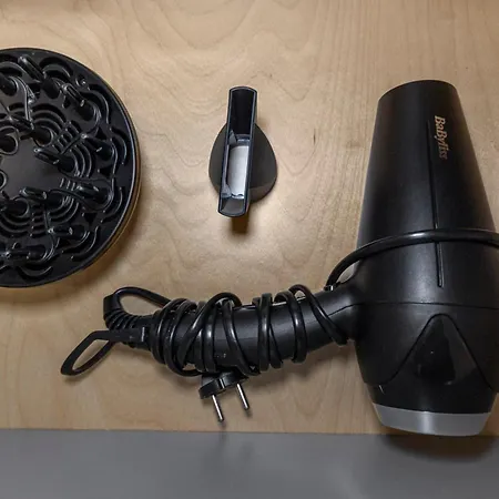 Le Sud - Quiet - Spacious - Ac - Private Car Park - Aerodrome Κάννες